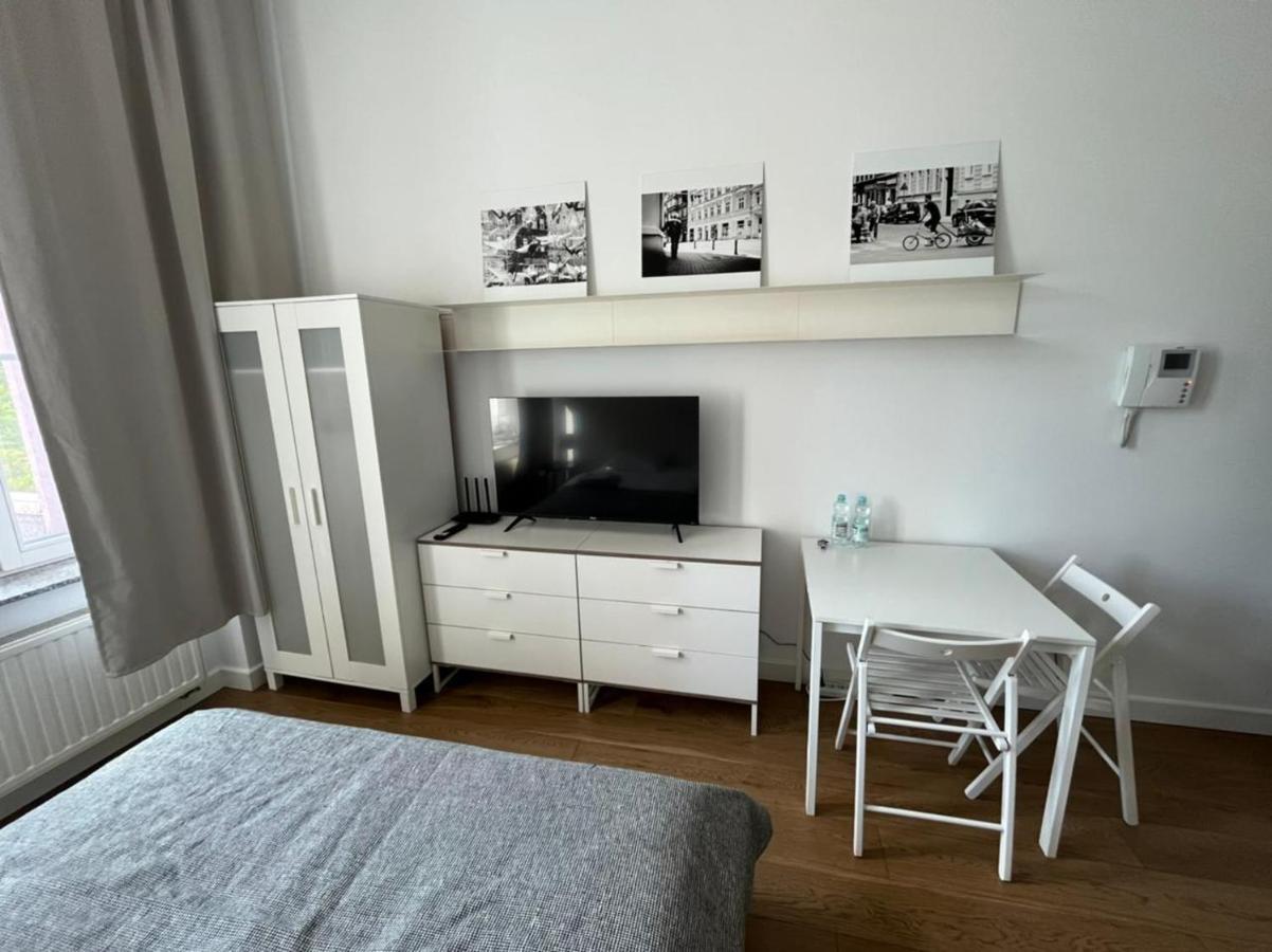 Ferienwohnung Komfortowy Apartament W Samym Centrum Wroclawia Exterior foto